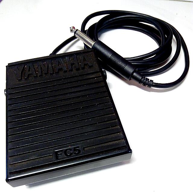(Used) Yamaha Keyboard Pedal, Hobbies & Toys, Music & Media, Music