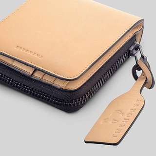 Leather Block Wallet in Ivory