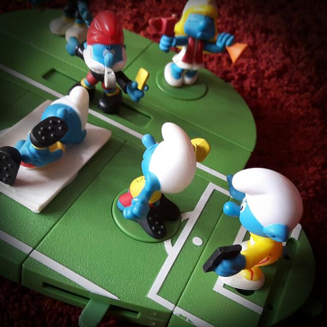 Mcdonalds football hot sale toys 2016
