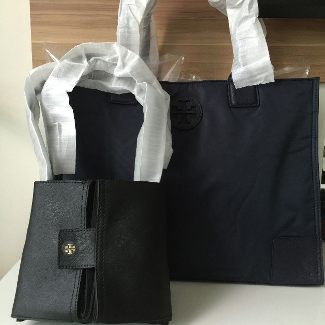 Tory Burch Ella Packable Nylon Tote Bag, Luxury, Bags & Wallets on Carousell