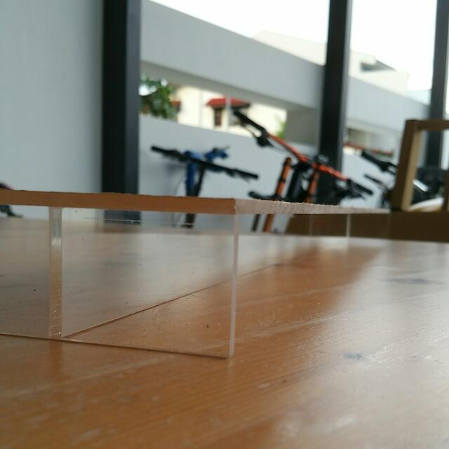 Acrylic Risers (Category: Craft Supplies & Tools) located in Singapore. Submitted by bing.acrylics (Listing ID 42996107, Image 3). Description: Customised acrylic risers to better dispkay your toys. Exactly to your dimensions. My risers are glued together with a support in the middle so they are rigid and supports heavy weight. They are not bent type. Let me know the height, length and depth you need. Price is $15 -$25. Pick up at my house near B