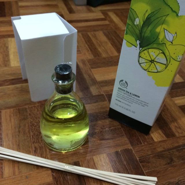 Body Shop Reed Diffuser, Furniture & Home Living, Home Fragrance on