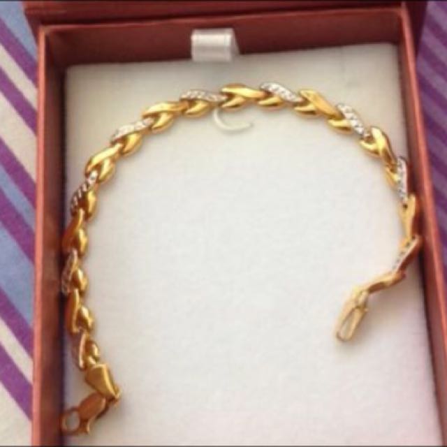 916 gold bracelet for ladies