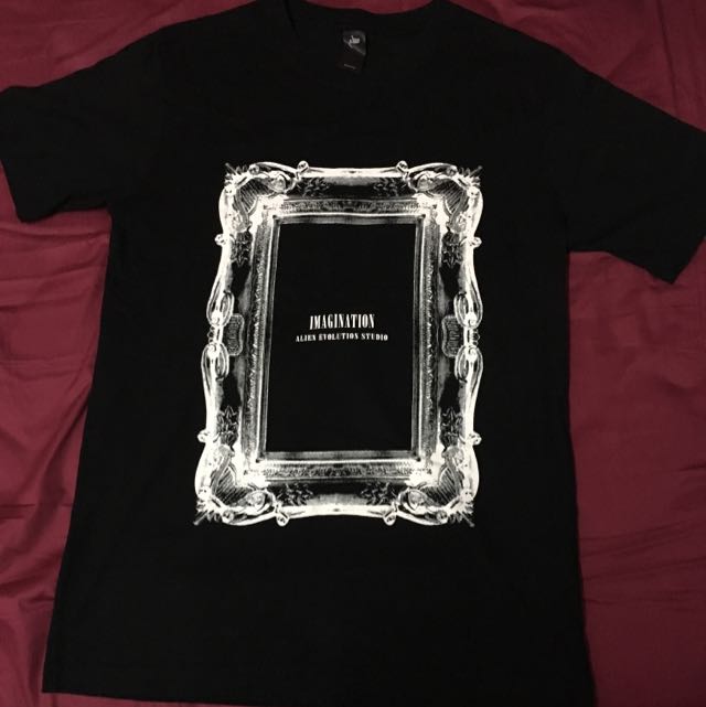 Alien Evolution Studio Tee Women S Fashion On Carousell