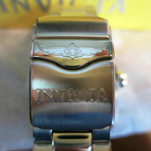Invicta 15076 top