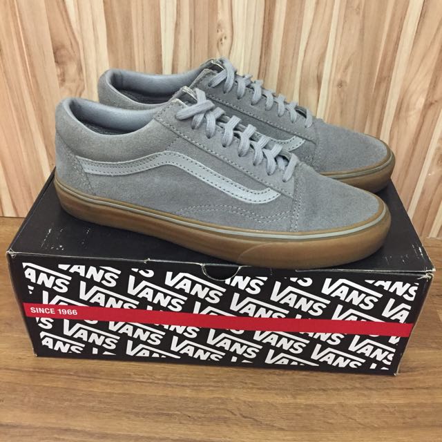 Gum Sole Frost Gray Suede Skate Shoe 