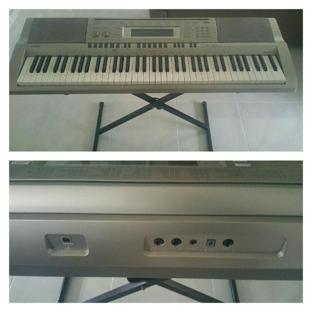 CASIO ELECTRONIC KEYBOARD WK200, Hobbies & Toys, Music & Media