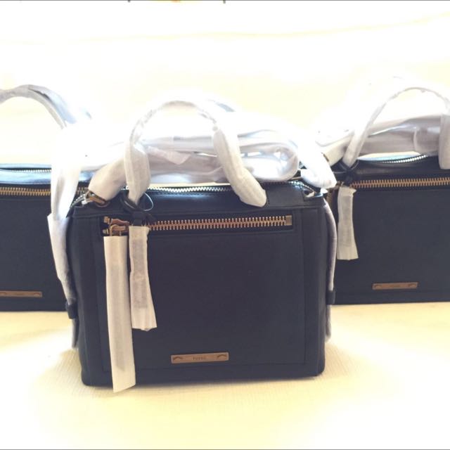 Fossil Bella Small Satchel 2024 favors