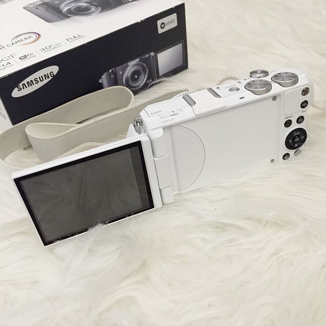Samsung EX2F Smart Camera, Furniture & Home Living, Security & Locks