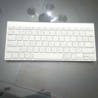Apple Wireless Keyboard