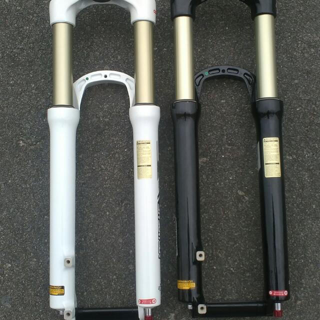 Suntour Raidon Air 120mm 27.5/650b Fork, Sports Equipment, Bicycles