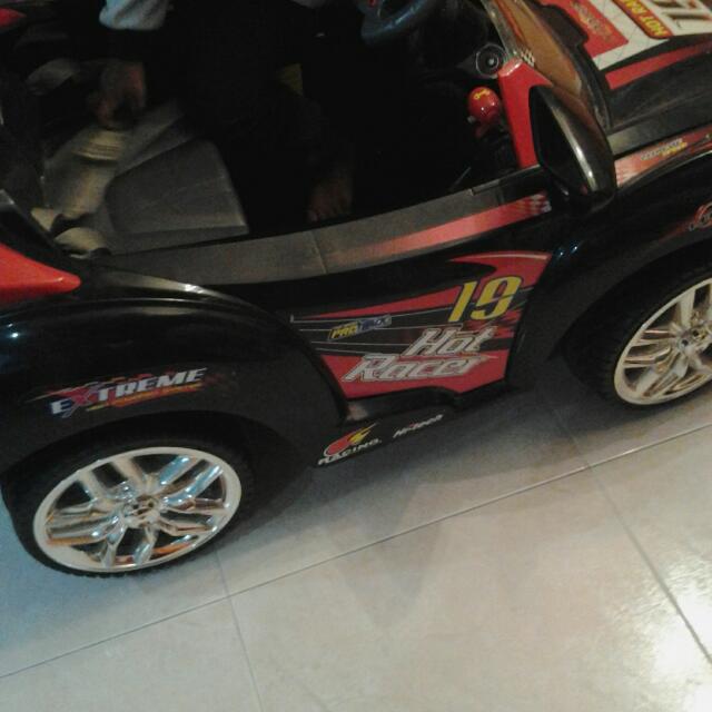 Hot racer electric car sales