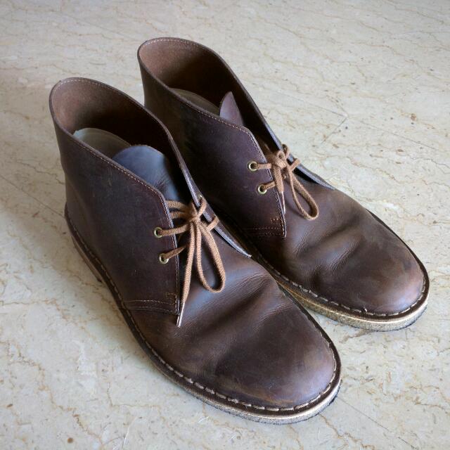Clark's Desert Boots (Beeswax), Men's Fashion, Footwear, Boots on Carousell