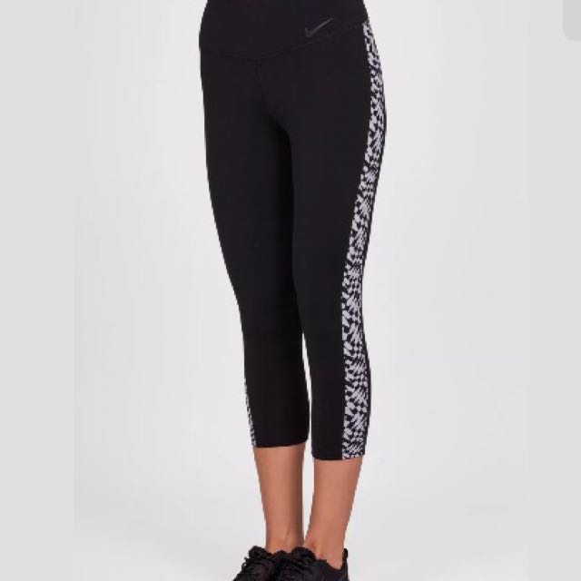 nike athletic capris