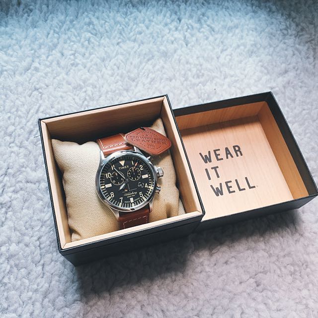 timex red wing chronograph