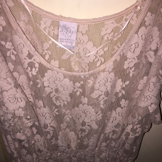 Dress (Category: Dresses) located in Singapore. Submitted by ck_21 (Listing ID 43479110, Image 3). Description: .