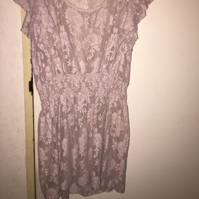 Dress (Category: Dresses) located in Singapore. Submitted by ck_21 (Listing ID 43479110, Image 2). Description: .