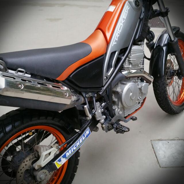 Afam Kit Catena In Acciaio Per Moto YAMAHA XG 250 Tricker (2004-2007) - Pignone, Corona, Catena A428XMR-G 124L
