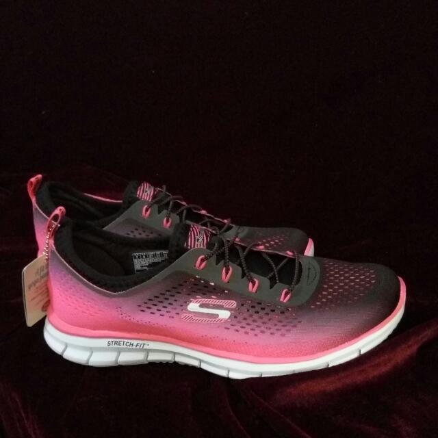 skechers flex fit memory foam