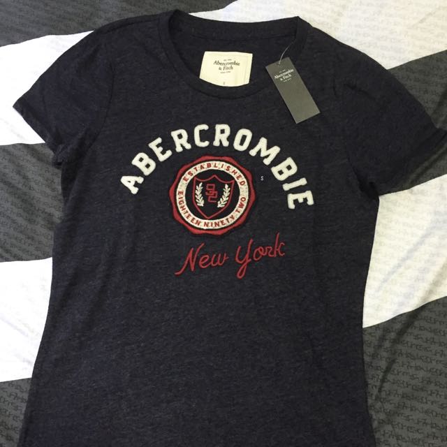 Authentic Abercrombie Fitch Women Tee Shirt Women S Fashion On Carousell