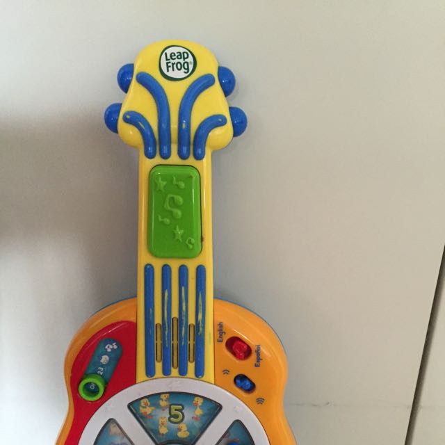 Leapfrog Guitar, Hobbies & Toys, Toys & Games on Carousell