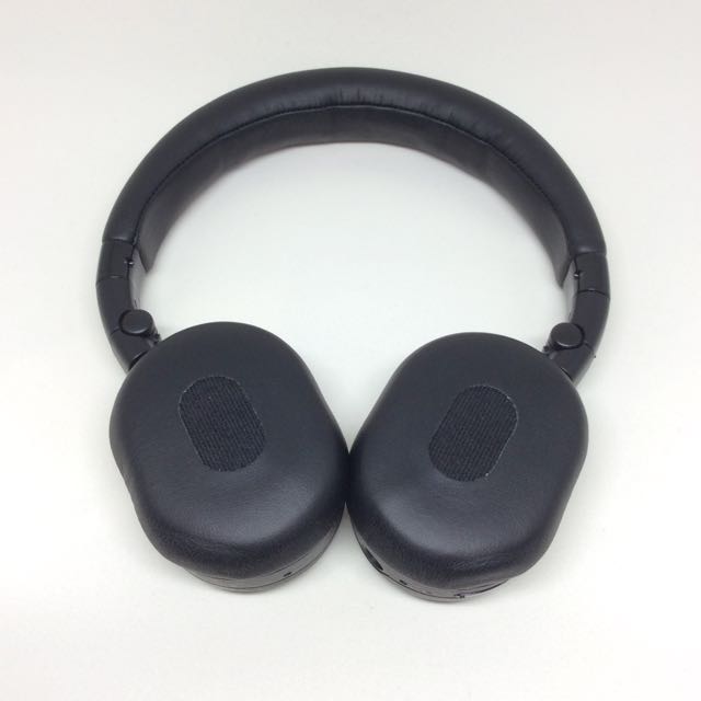 Casque Antibruit Sony MDR-NC200D - Réduction De Bruit Active - Noir - Comme Neuf