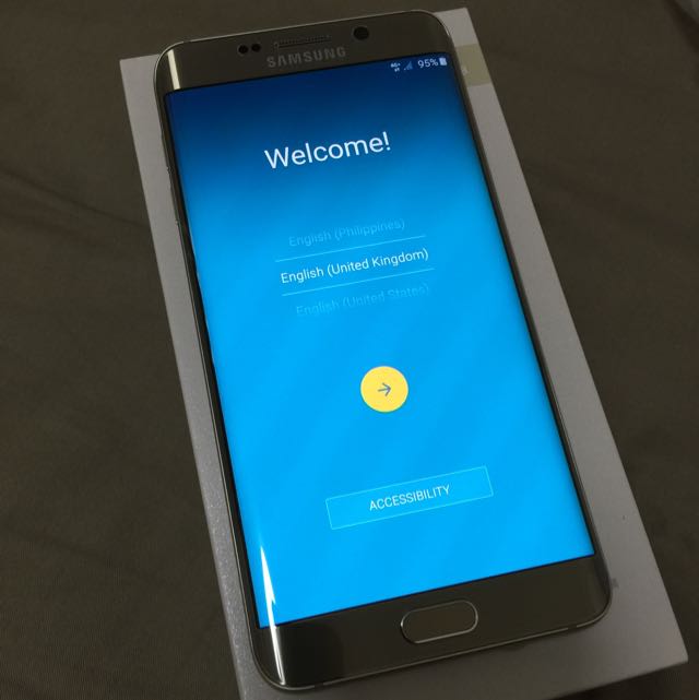 Wts Samsung Galaxy S6 Edge Plus 64 Gig Gold 2 Weeks Electronics On Carousell