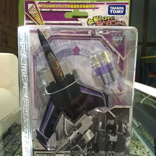 Transformers Henkei Skywarp
