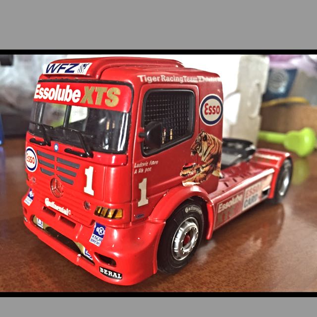 racing truck toy