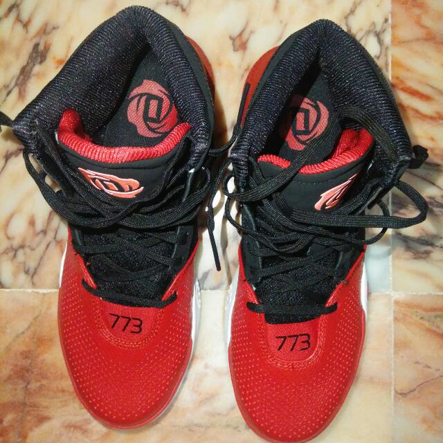 Adidas Derrick Rose 773 IV Used Sports Equipment Sports Games Racket Ball Sports on Carousell