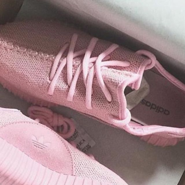 Baby pink yeezys cheap 350