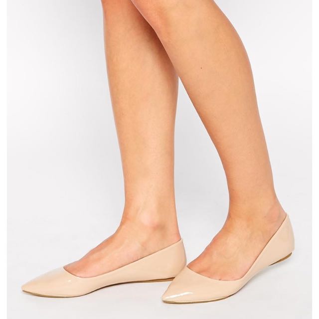 Pointed flat shoes nude clearance