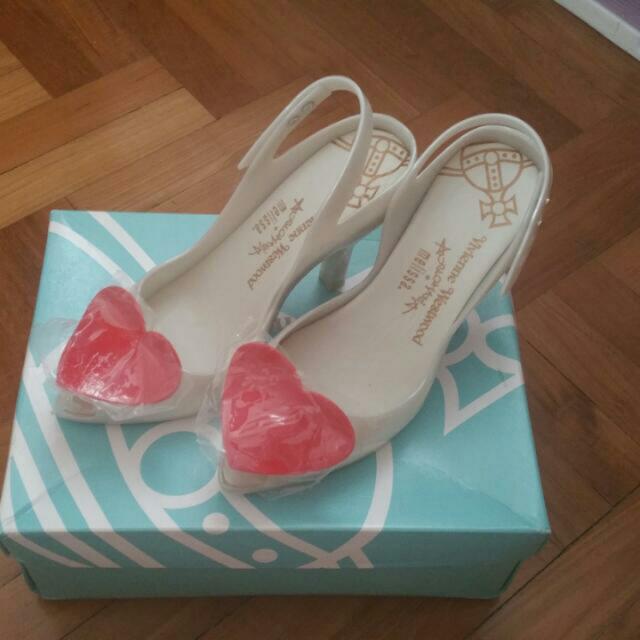 Lady dragon heart heels top