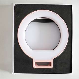BRAND NEW Ring Light For Androids / Iphones / Tablets / Ipad
