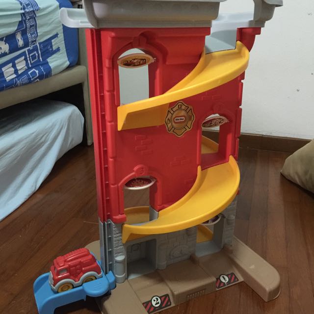 little tikes fire station