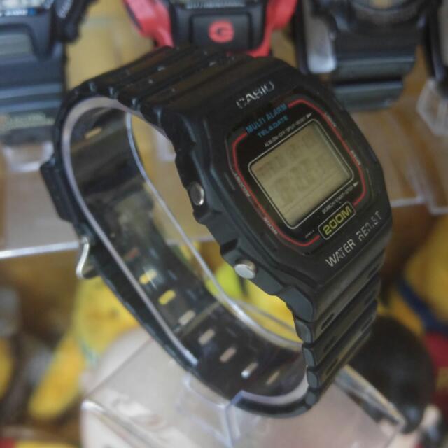 Vtg Casio DW 230 Alarm Chrono Watch