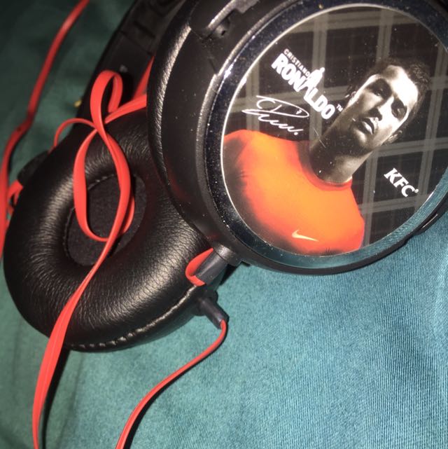 Limited Edition Cristiano Ronaldo Headphones, Audio, Headphones & Headsets on Carousell