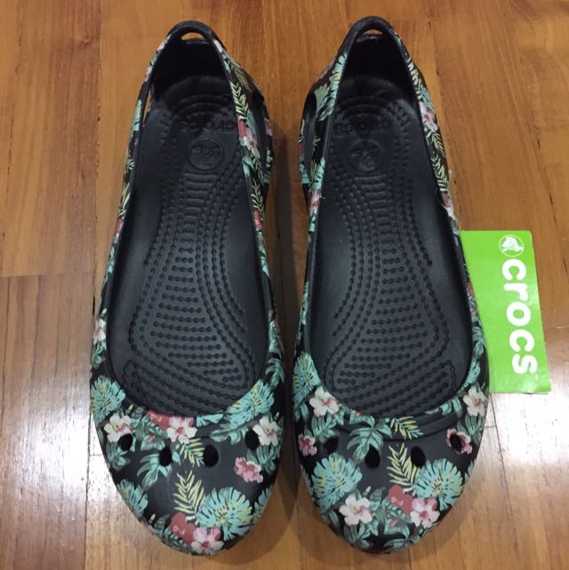 crocs women's kadee flat