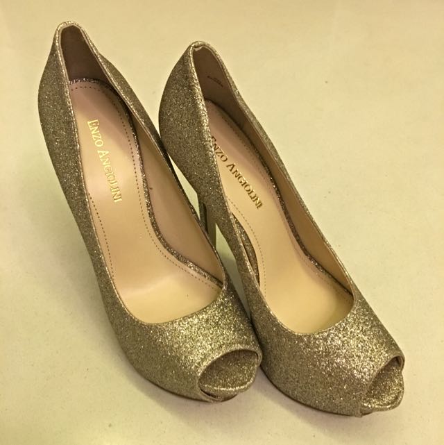 enzo angiolini platform heels