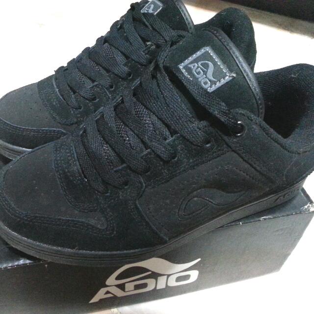 Adio skate hotsell