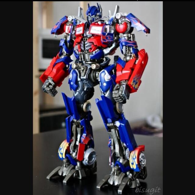 Transformers Dmk 01 Optimus Prime Loose Complete N Built Hobbies Toys Toys Games On Carousell