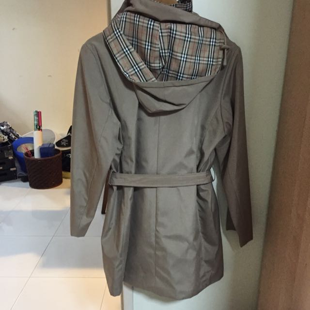 Burberry Inspired Wind Coat Women s Fashion Coats Jackets and Outerwear on Carousell