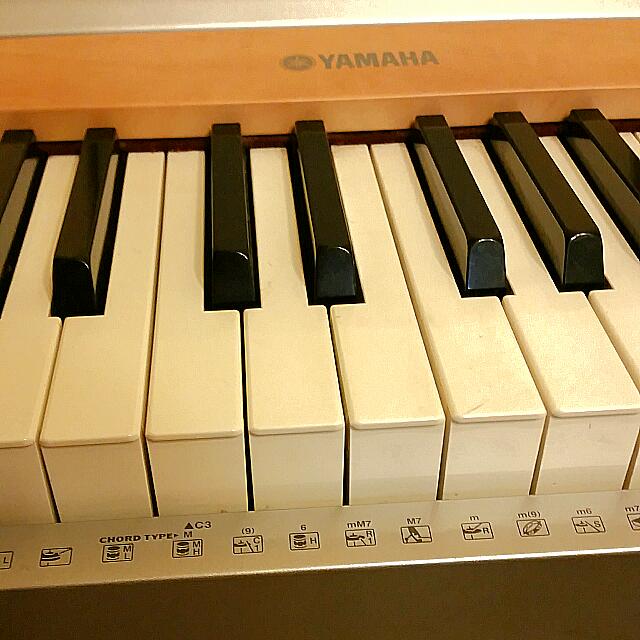 YAMAHA Keyboard , Hobbies & Toys, Music & Media, Music Accessories on