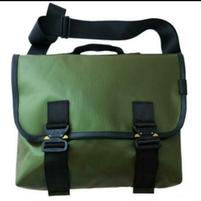 47％割引ブラック系大きな取引 defy messager bag military tarpolin メッセンジャーバッグ バッグブラック系