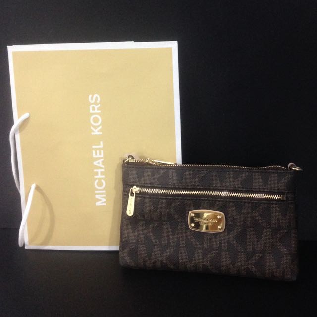 michael kors signature large wristlet