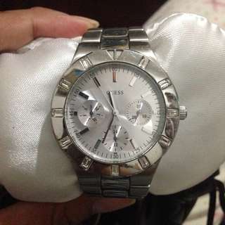 Jam Tangan Wanita Guess