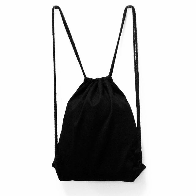 plain black drawstring bag
