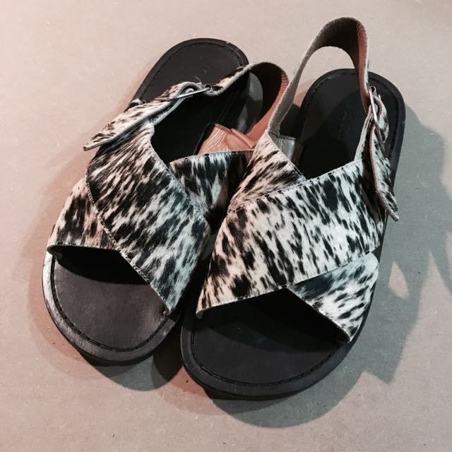 Marni fur sandals shop