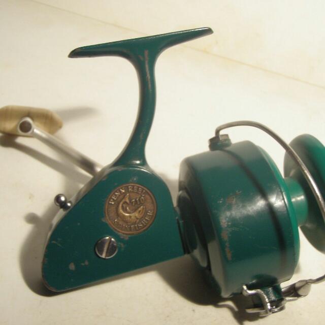 Vintage Penn 710 Spin fisher 