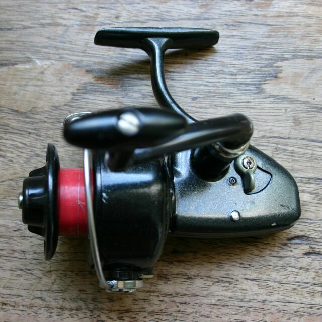 Vintage South Bend Classic 930 Fishing Reel, Everything Else on Carousell